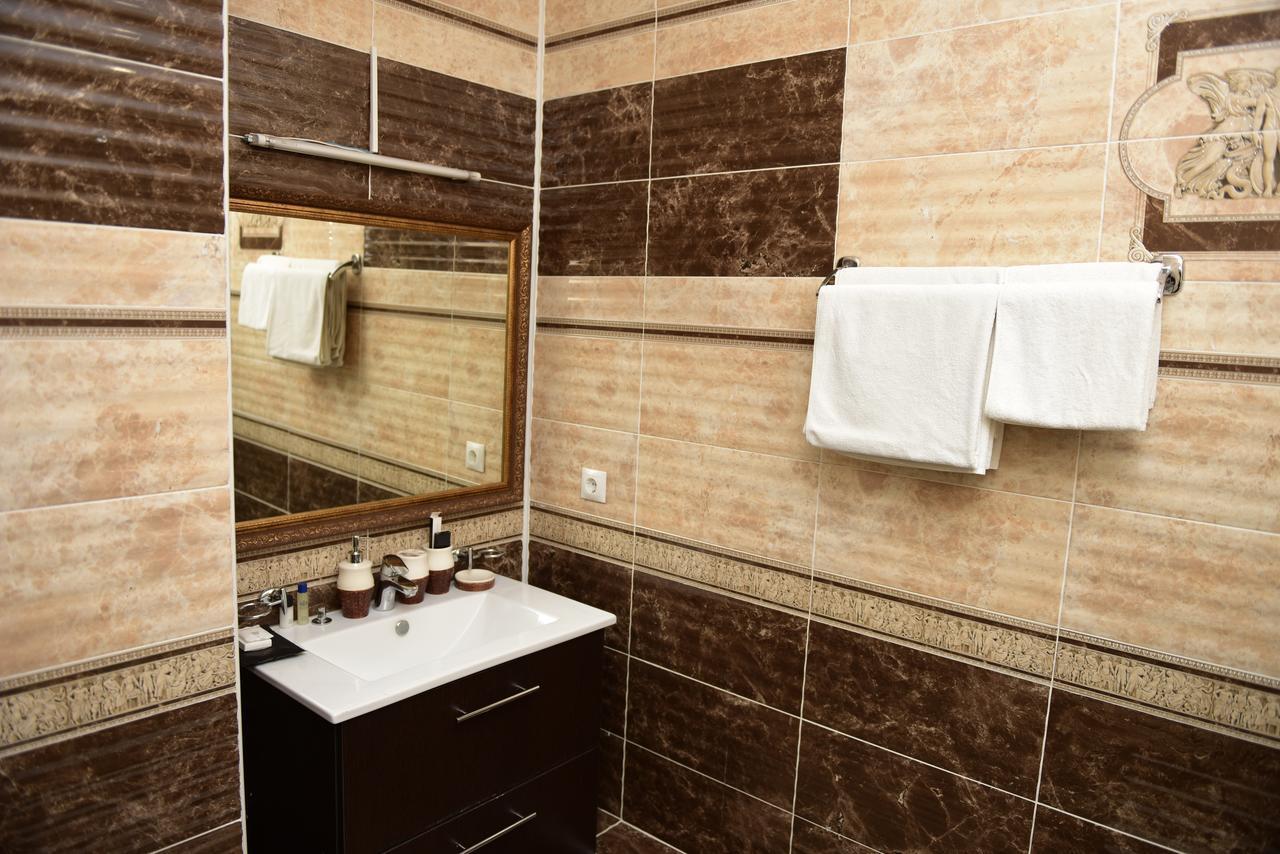 Tanzharyk Hotel アクトベ エクステリア 写真