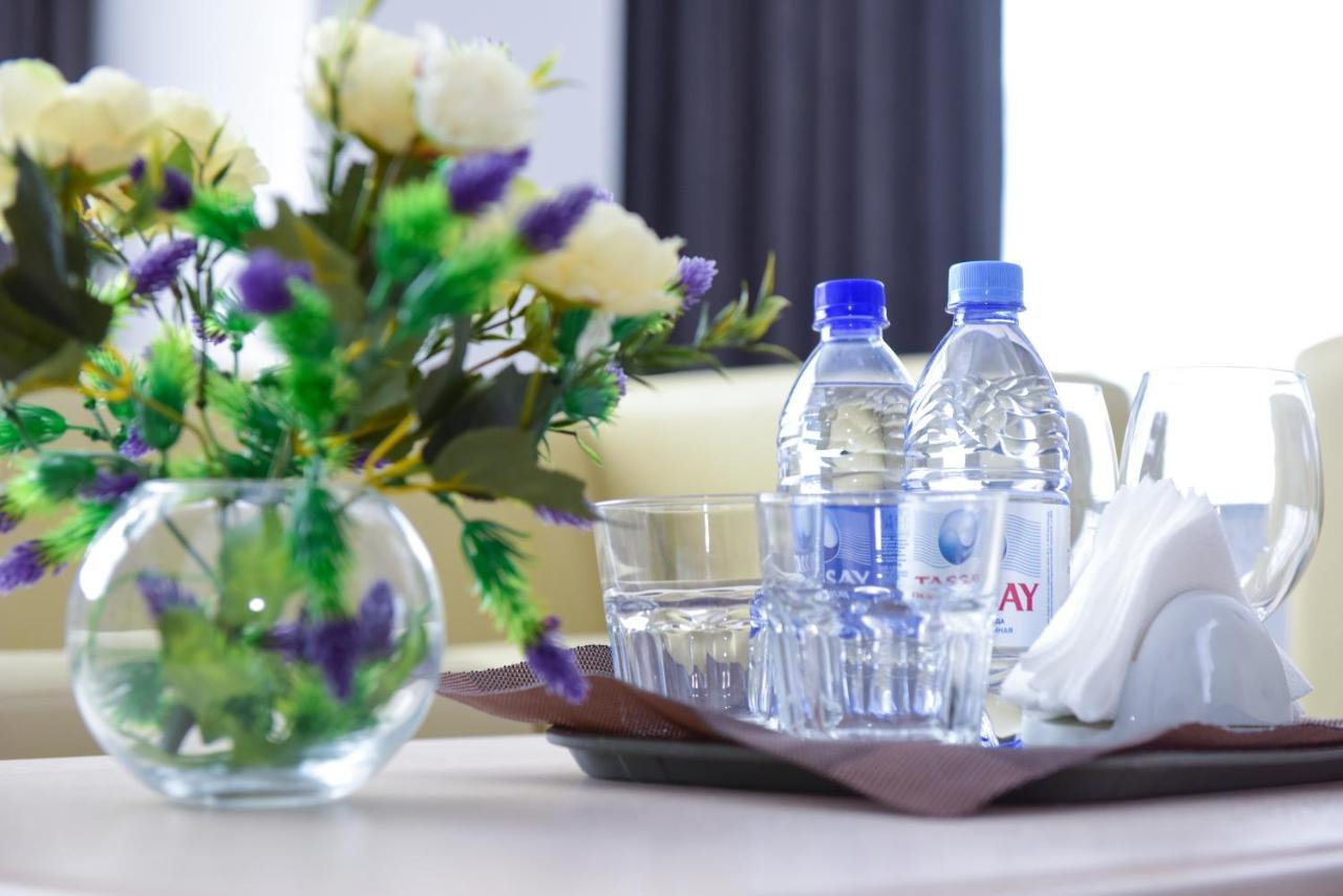 Tanzharyk Hotel アクトベ エクステリア 写真